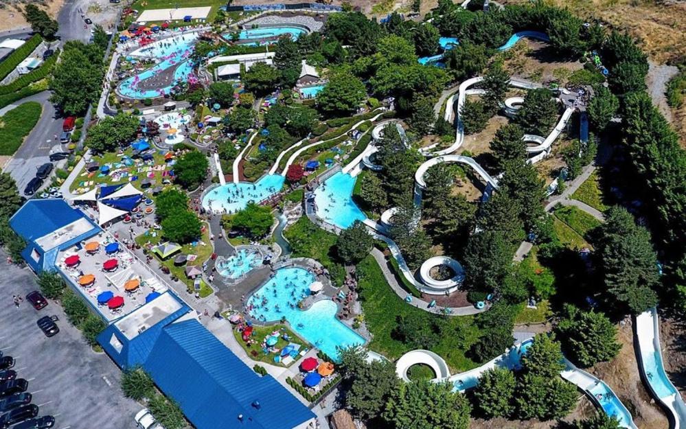 Grandview Lake Chelan- Waterfront View, Pool, Hot Tub, Golf, 1 Min To Downtown Kültér fotó